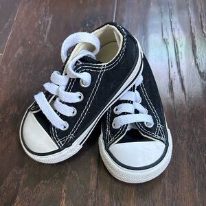Converse Chuck Taylor All Star Lo Sneaker - Baby / Toddler - Black